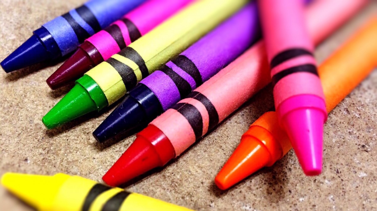 Color Crayons