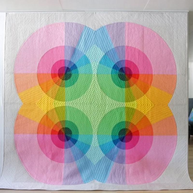 Full Tilt Quilt by Jenny Haynes (color wheel quilt)