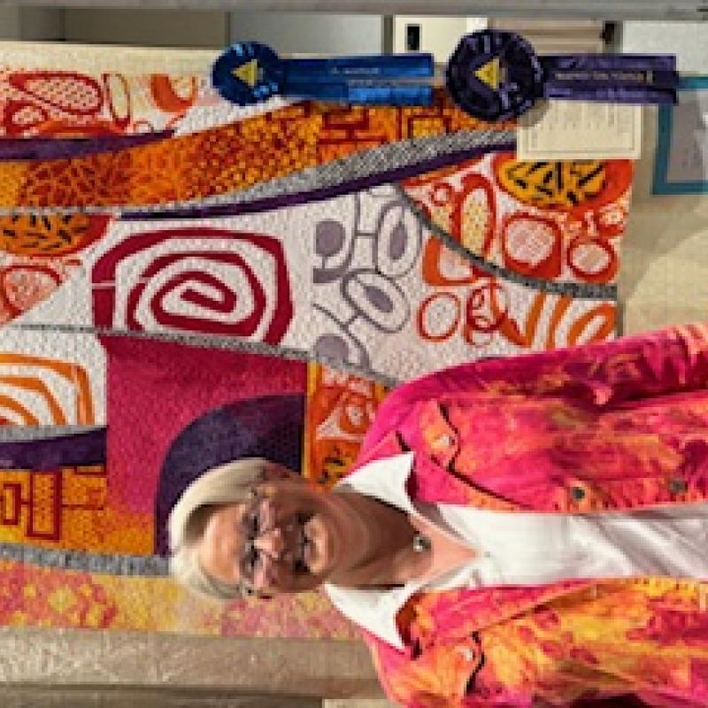 Best of Show large Spiral Dance by Fabienne Peter-Contesse